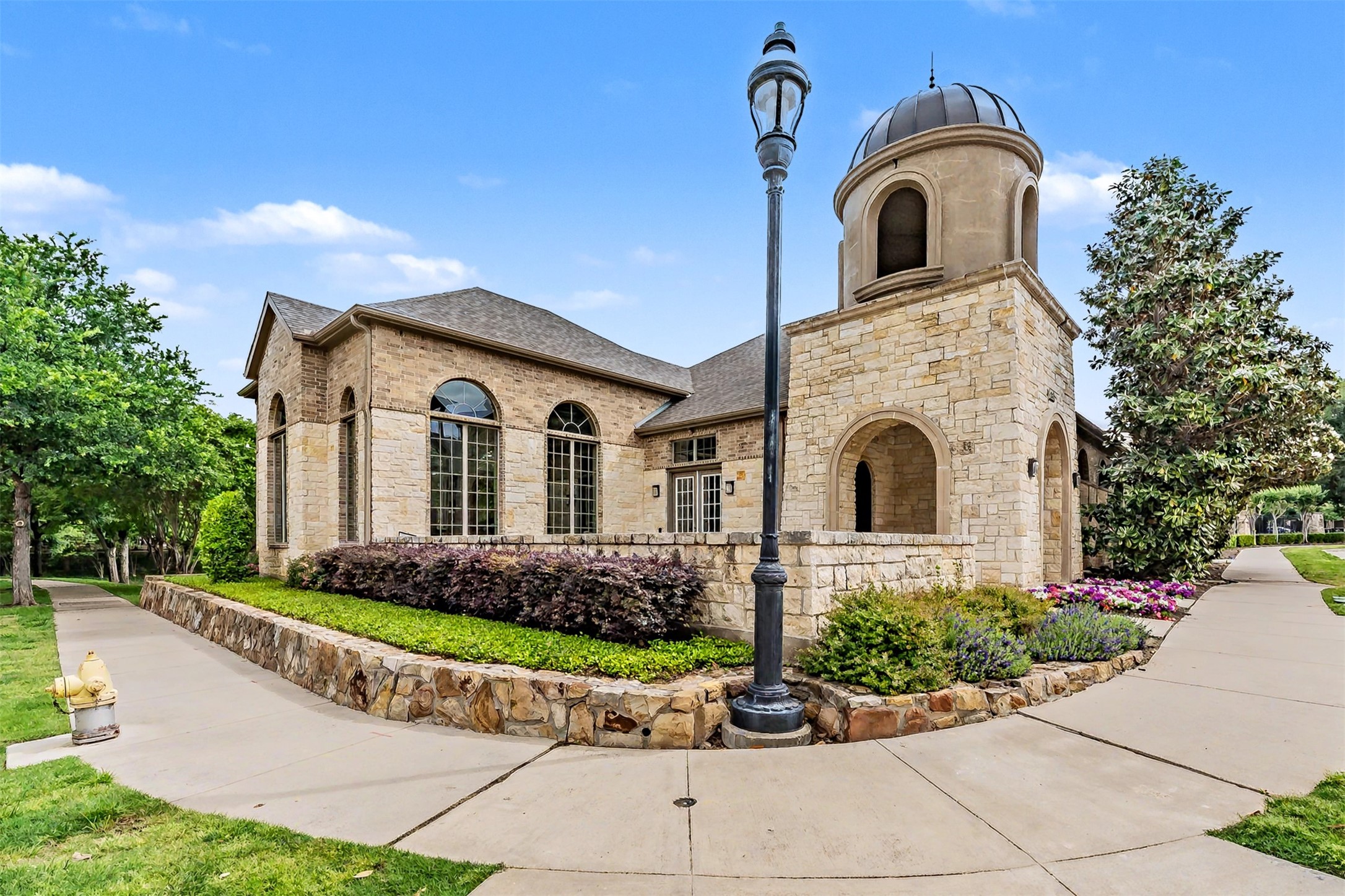 4205 Riverview Drive Carrollton TX 75010