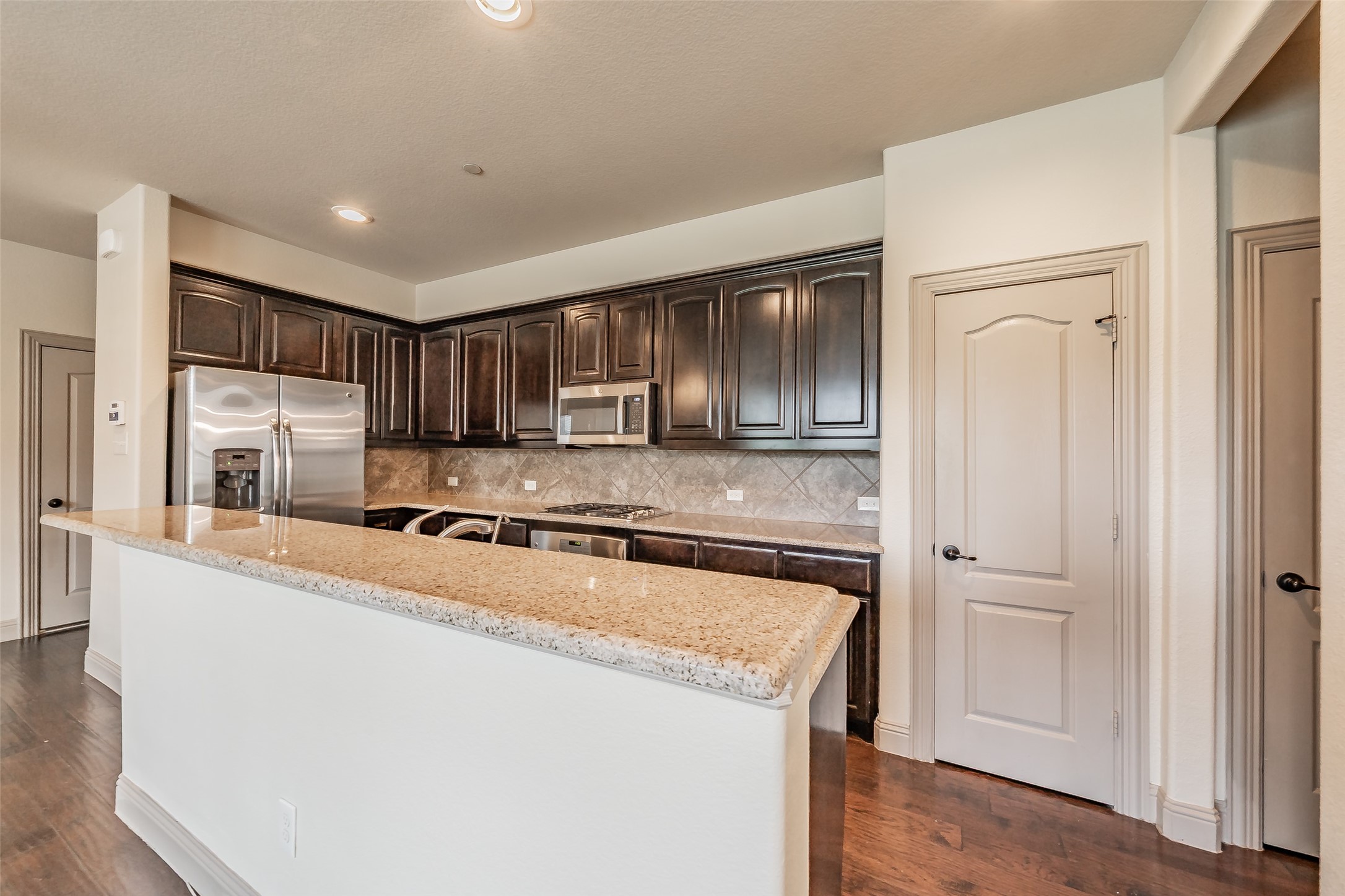 4205 Riverview Drive Carrollton TX 75010