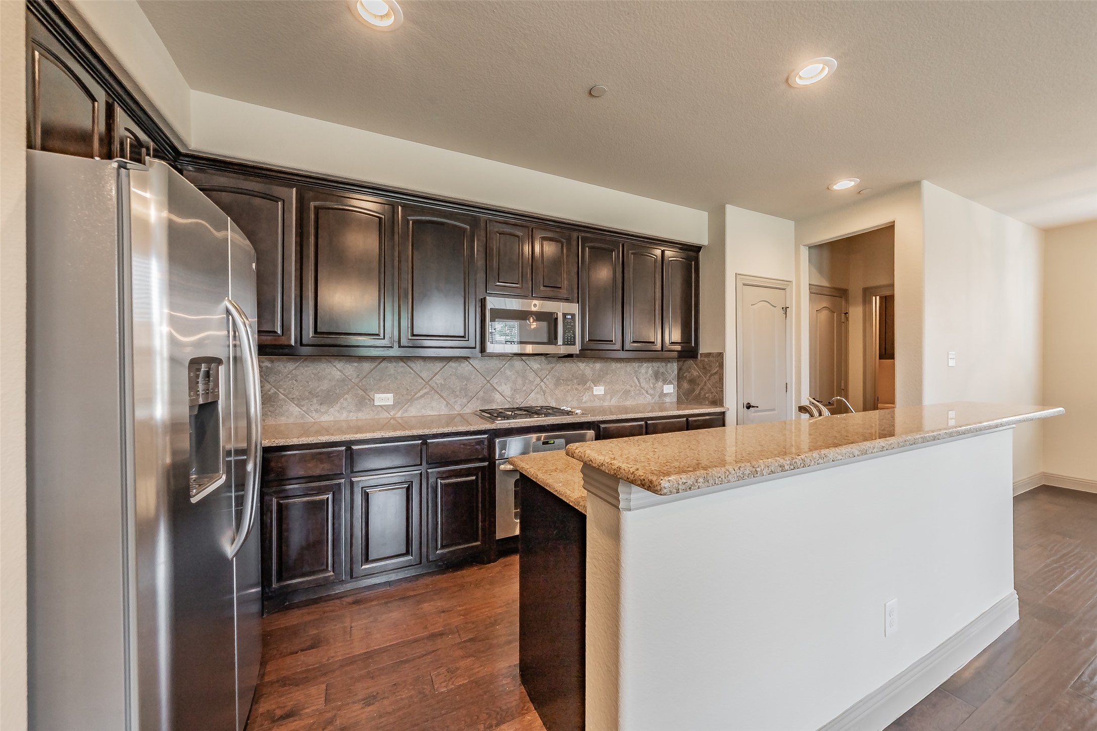 4205 Riverview Drive Carrollton TX 75010