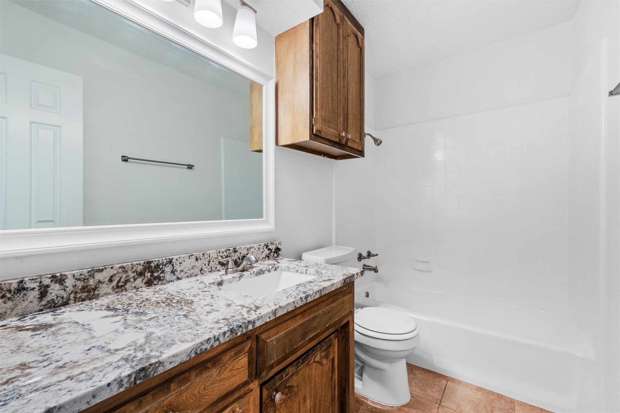 921 Red Oak Street Azle TX 76020