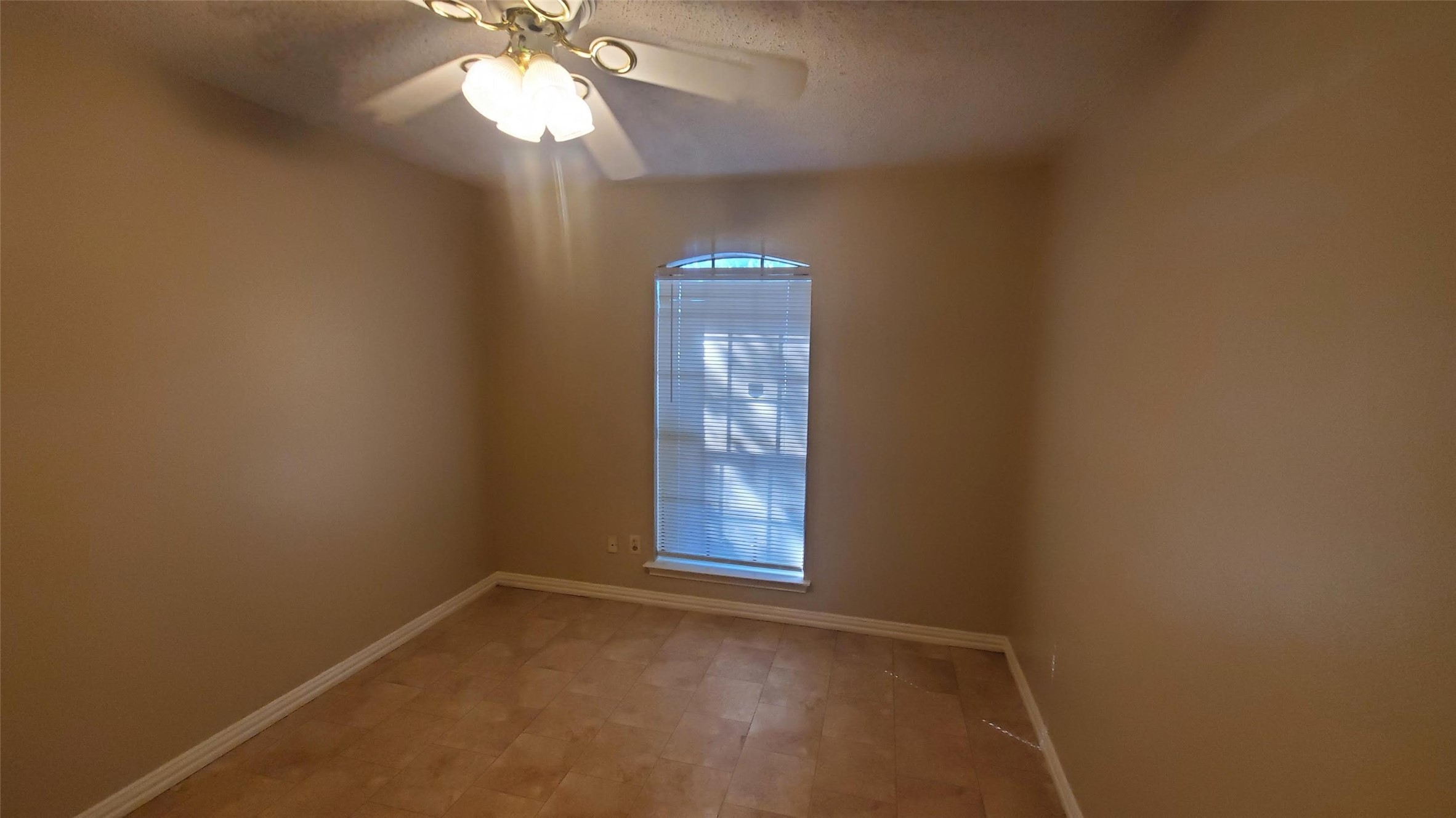505 Pelican Court Desoto TX 75115
