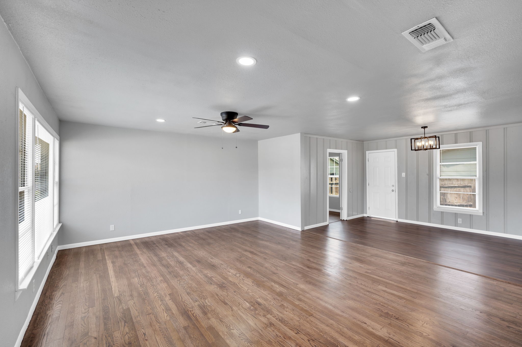 413 Shaw Street Cleburne TX 76033