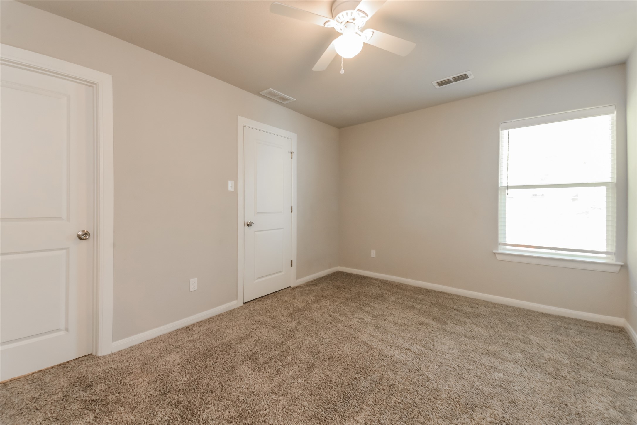 916 N Throckmorton Street Sherman TX 75090
