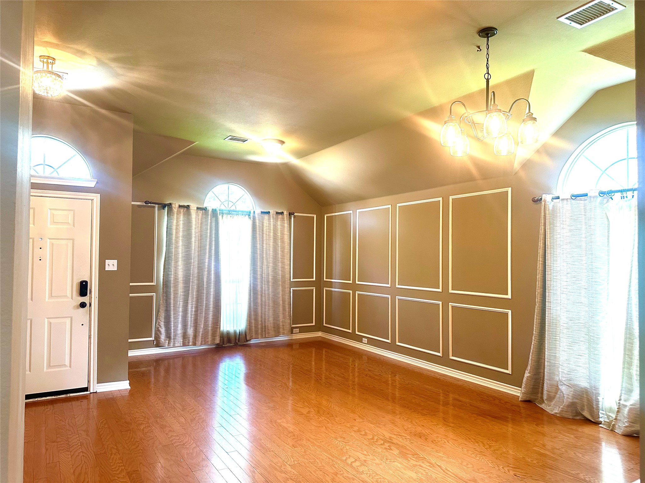 1410 Oxford Drive Mansfield TX 76063