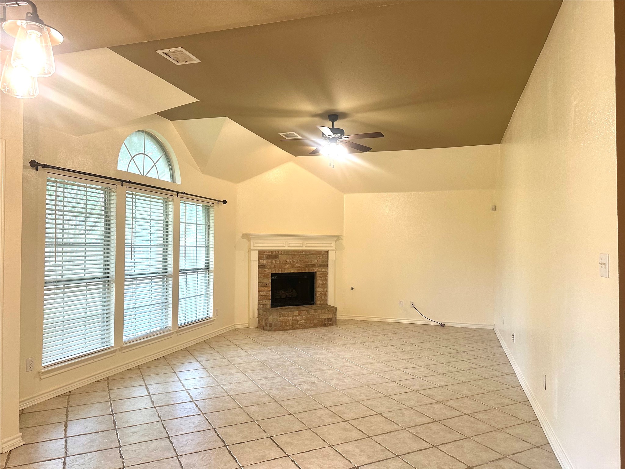 1410 Oxford Drive Mansfield TX 76063