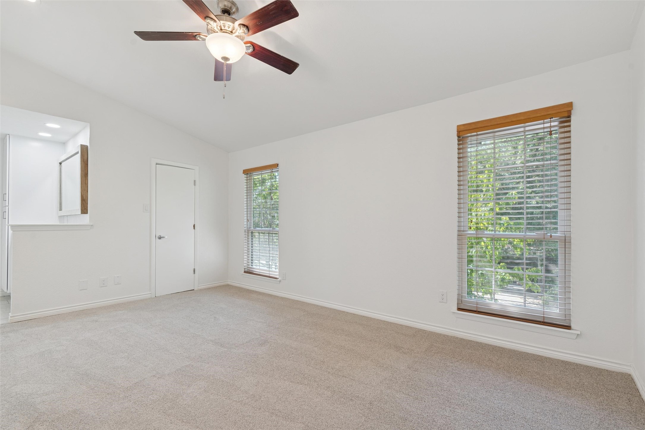 4402 Buena Vista Street Dallas TX 75205
