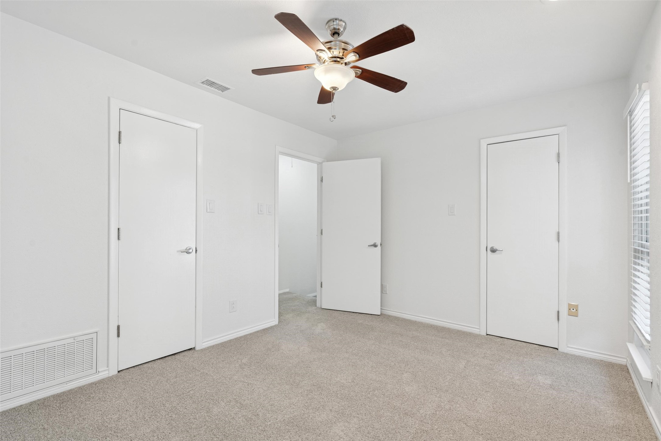 4402 Buena Vista Street Dallas TX 75205