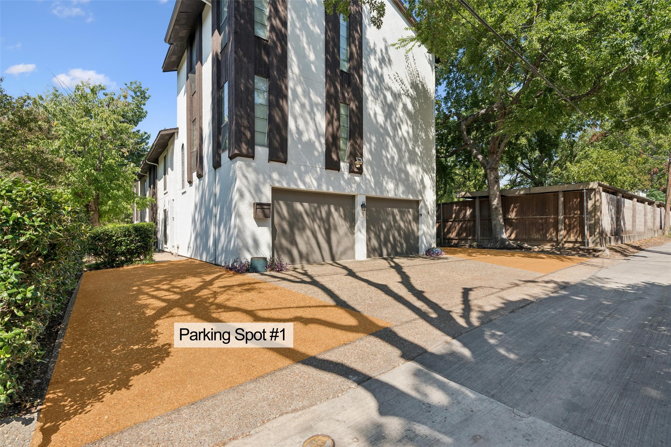 4402 Buena Vista Street Dallas TX 75205