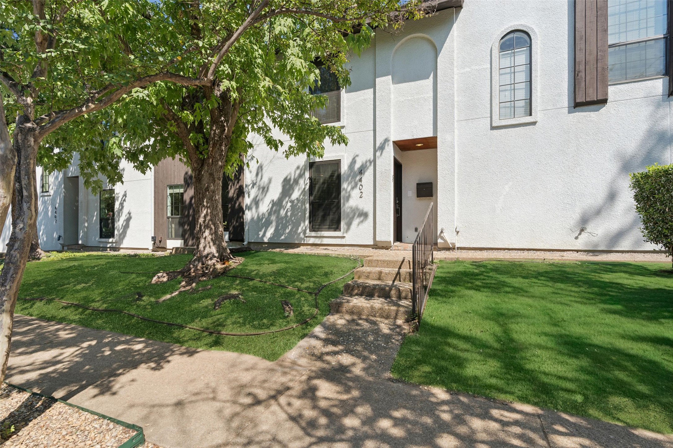 4402 Buena Vista Street Dallas TX 75205