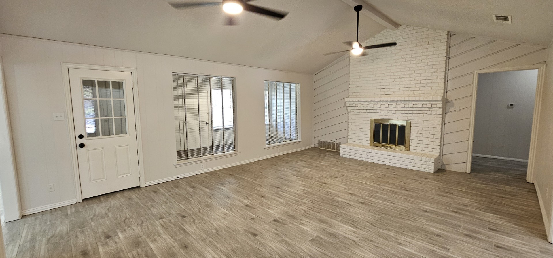1204 Laurie Avenue Desoto TX 75115