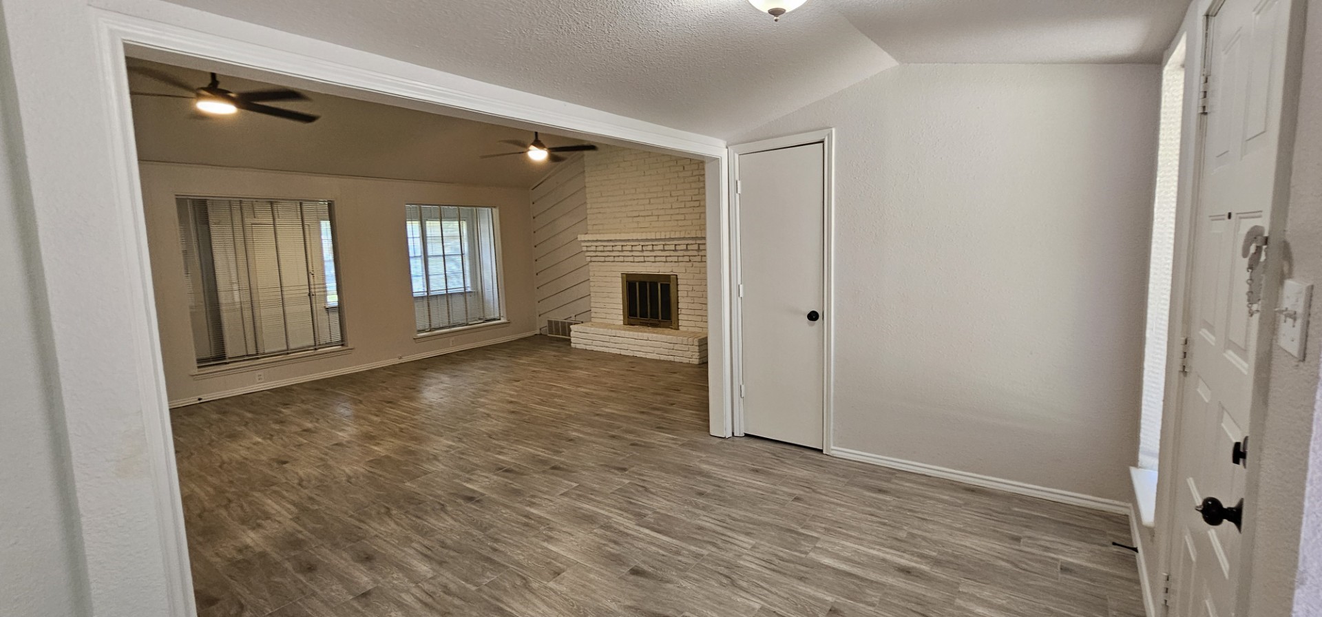 1204 Laurie Avenue Desoto TX 75115