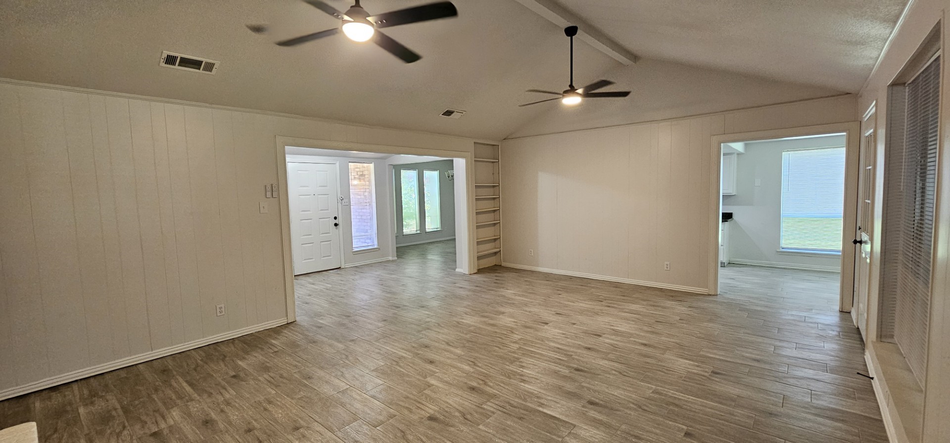 1204 Laurie Avenue Desoto TX 75115
