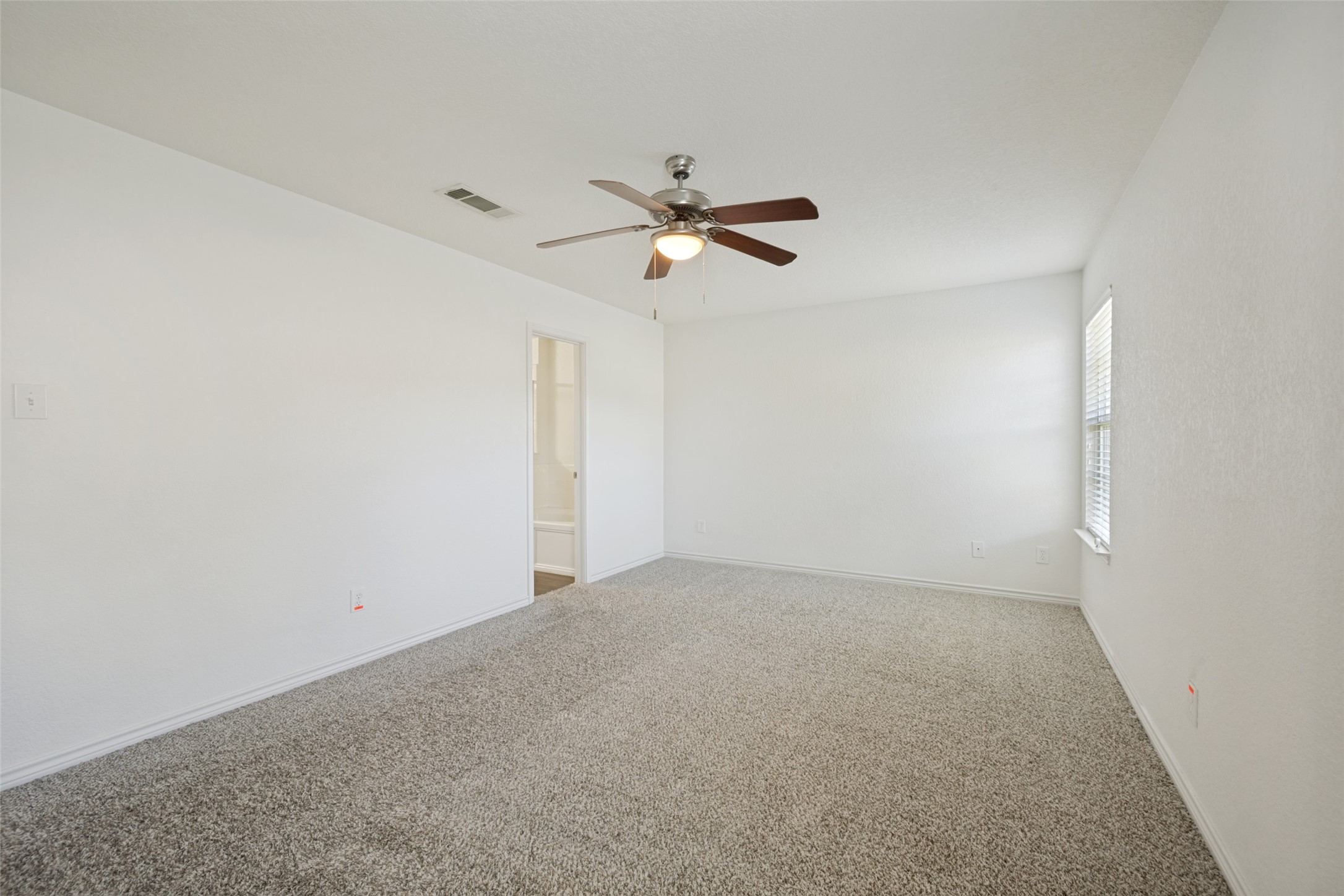 8013 Hidden Oaks Drive Fort Worth TX 76120