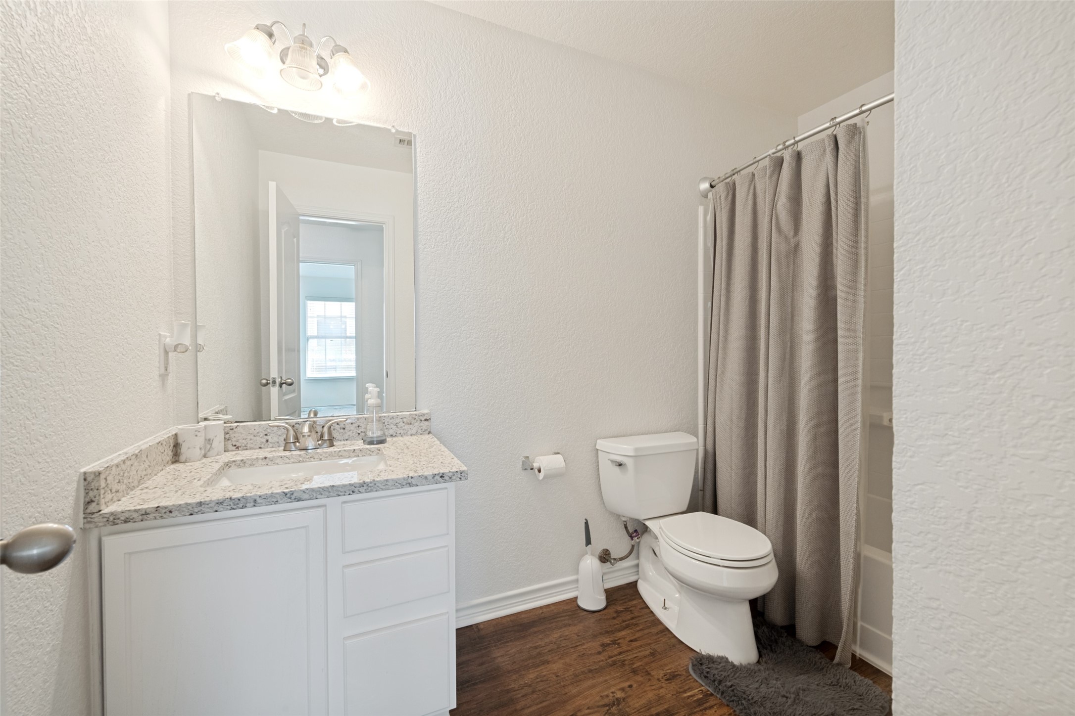 8013 Hidden Oaks Drive Fort Worth TX 76120