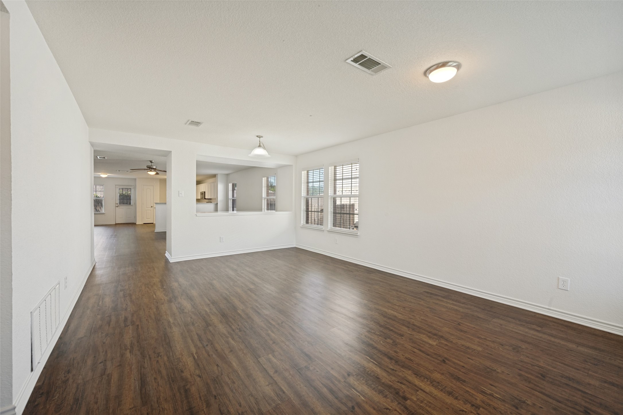 8013 Hidden Oaks Drive Fort Worth TX 76120