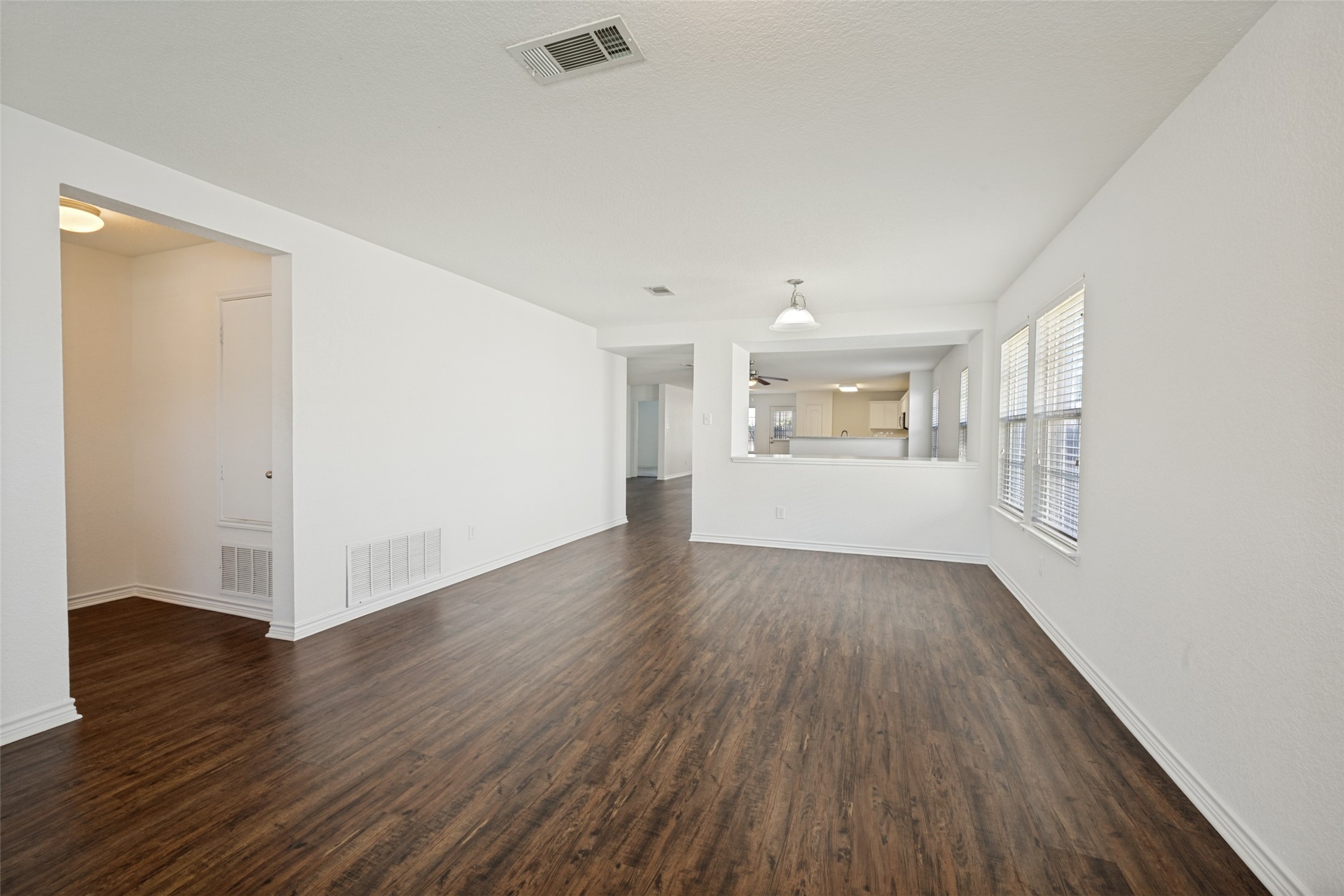 8013 Hidden Oaks Drive Fort Worth TX 76120