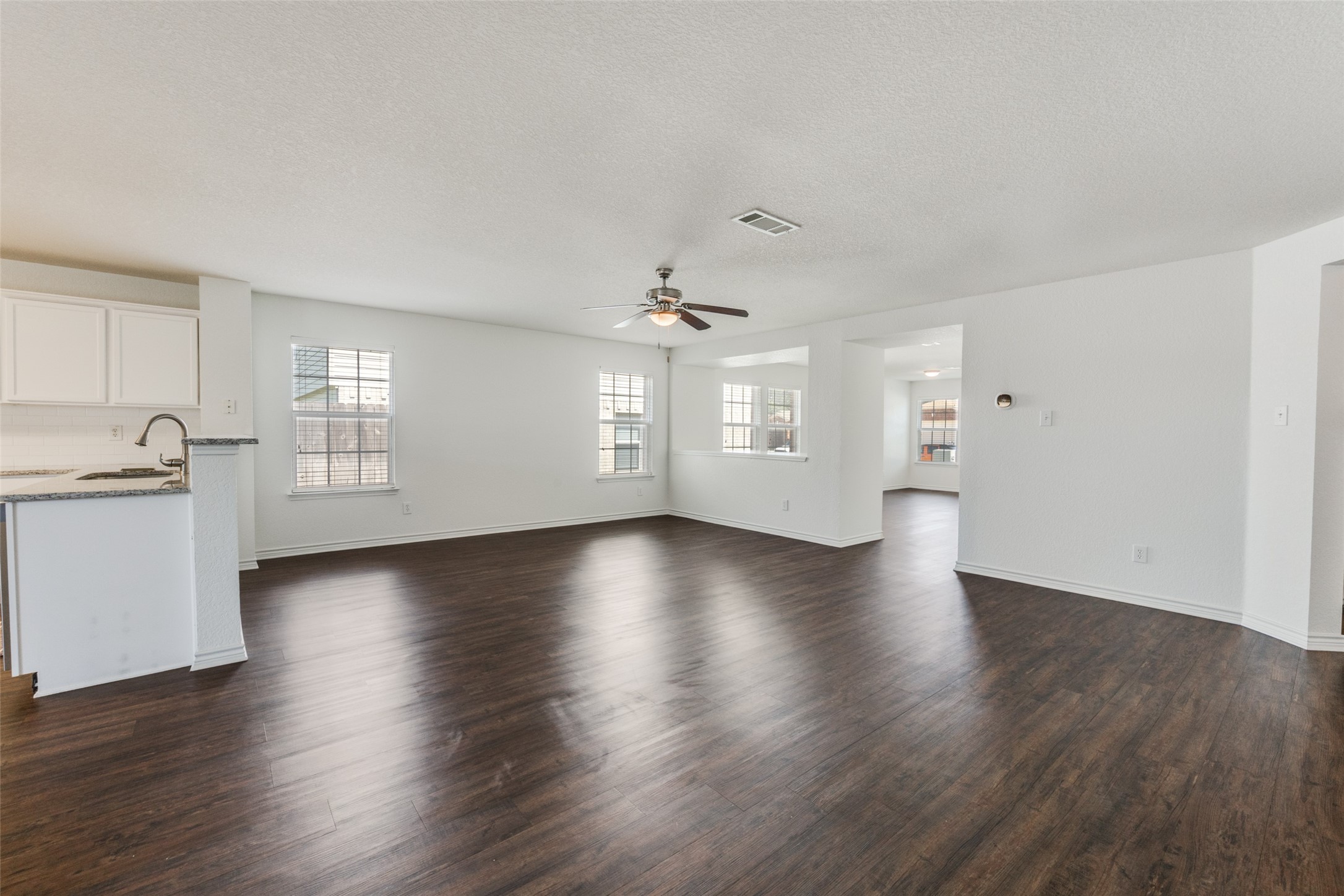8013 Hidden Oaks Drive Fort Worth TX 76120