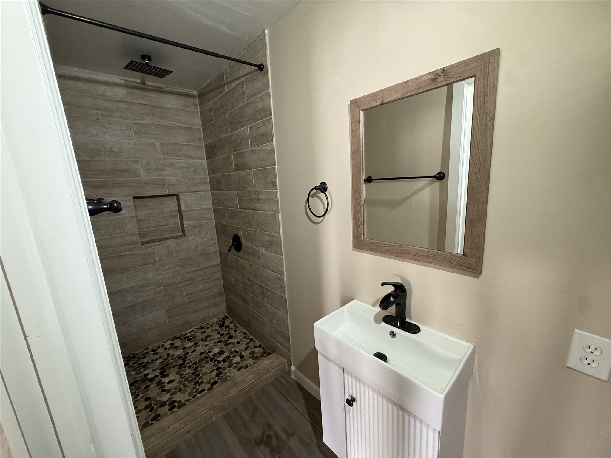 320 N 2nd Street Jacksboro TX 76458