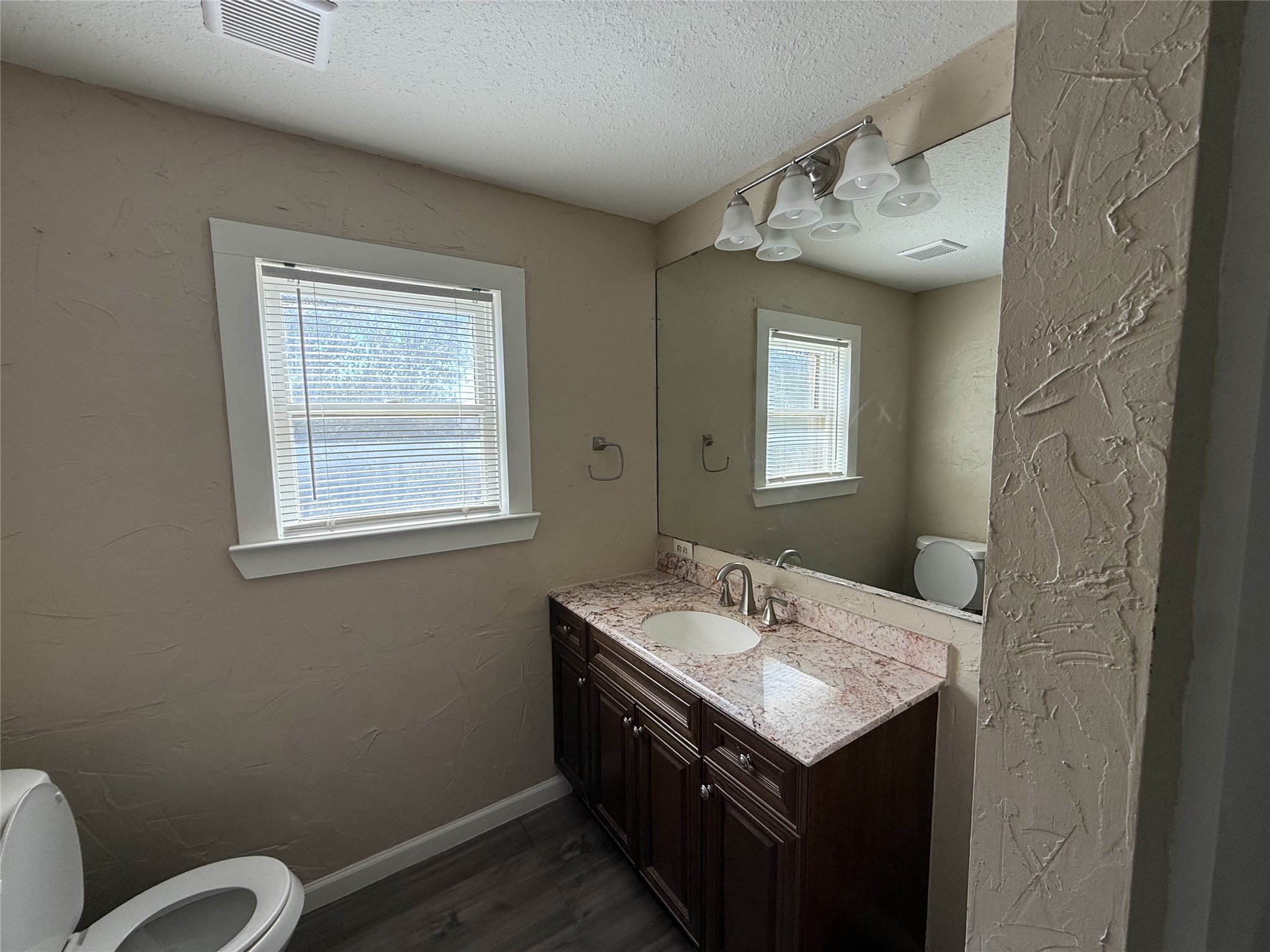 320 N 2nd Street Jacksboro TX 76458