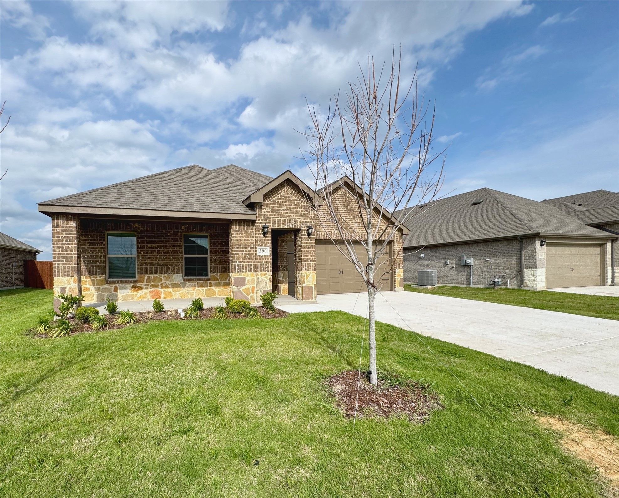 390 Zenyatta Drive Waxahachie TX 75165