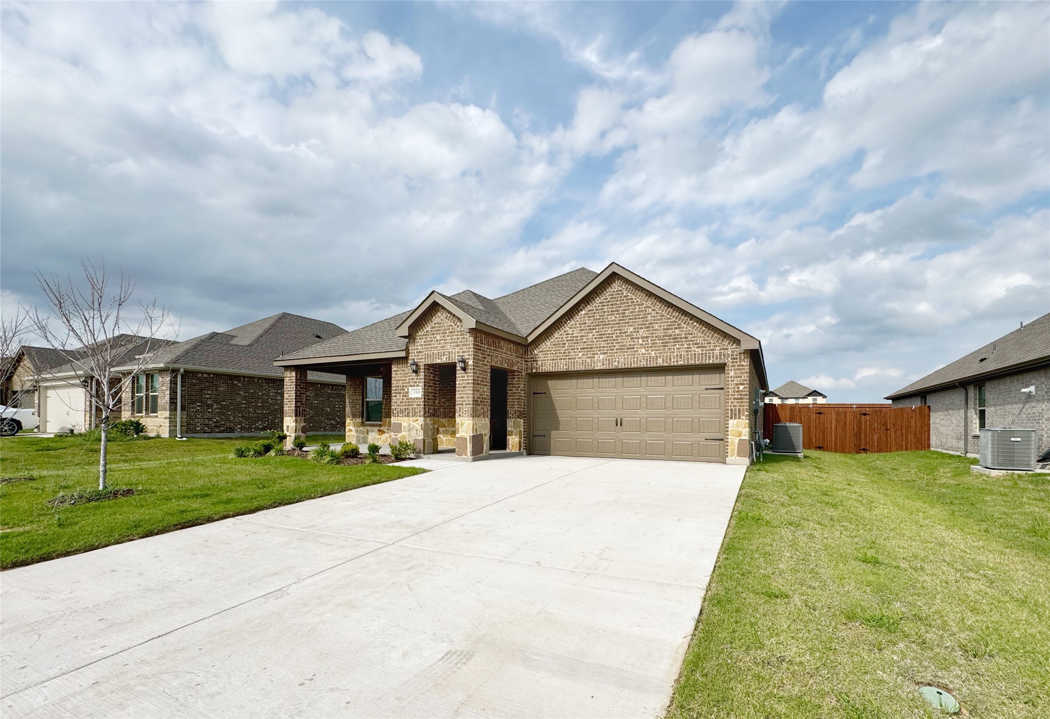 390 Zenyatta Drive Waxahachie TX 75165