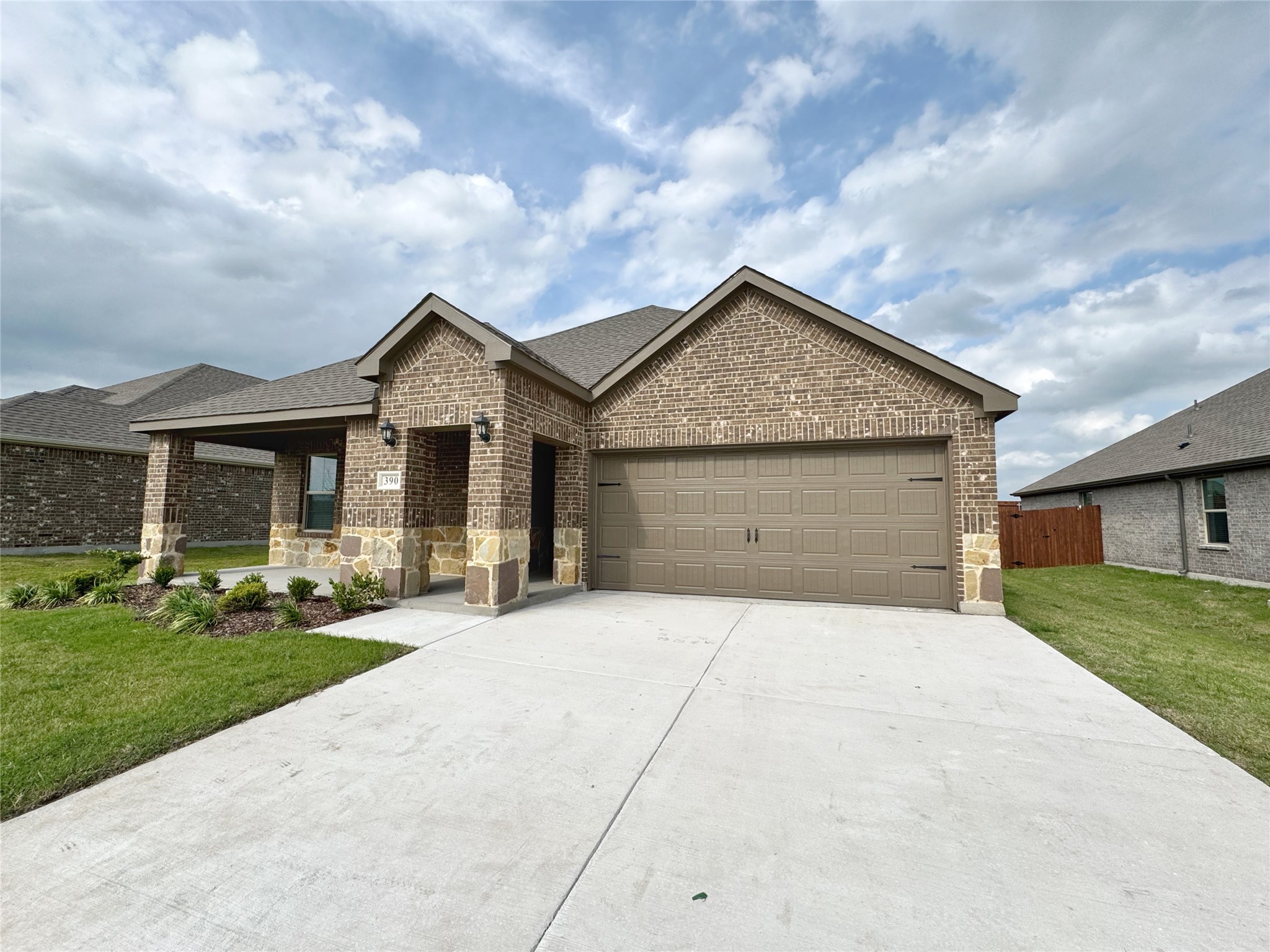 390 Zenyatta Drive Waxahachie TX 75165