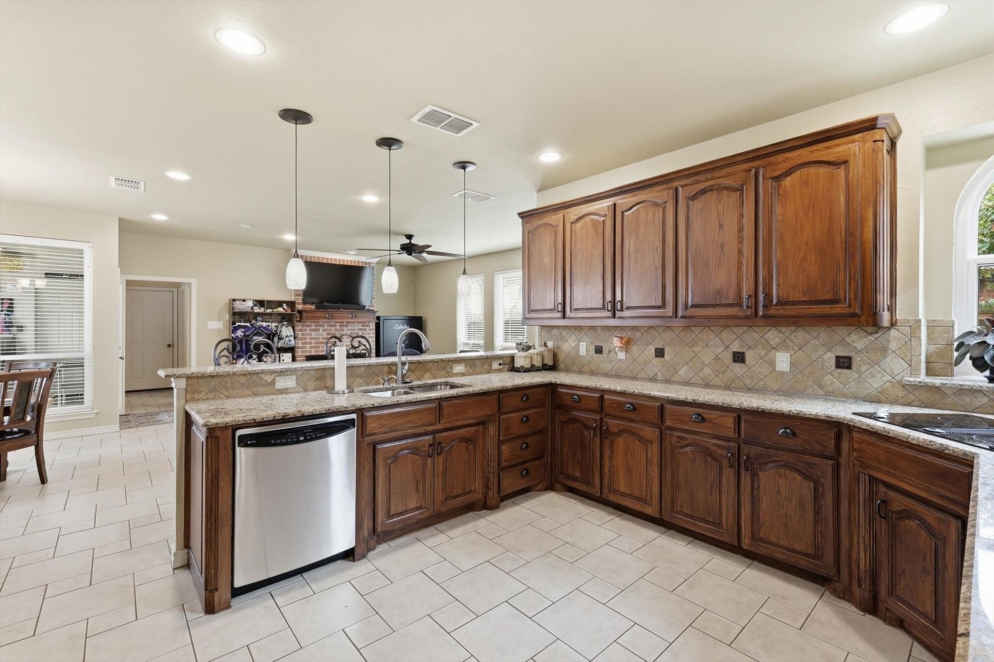 4241 Fairway Crossing Drive Fort Worth TX 76137