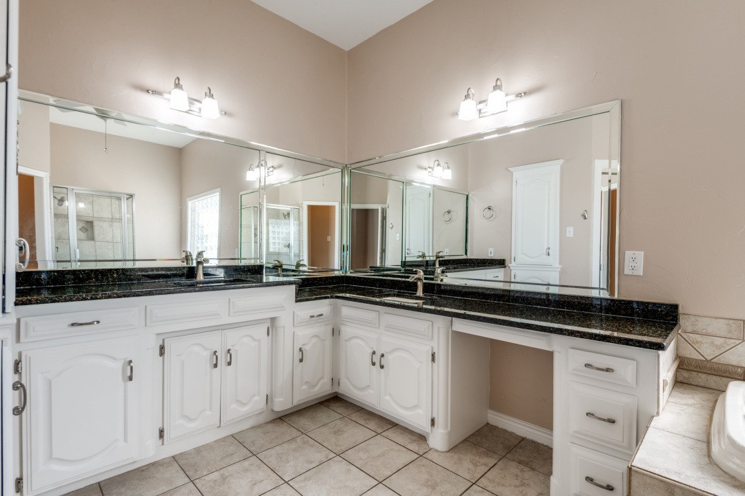 529 Chippendale Drive Heath TX 75032