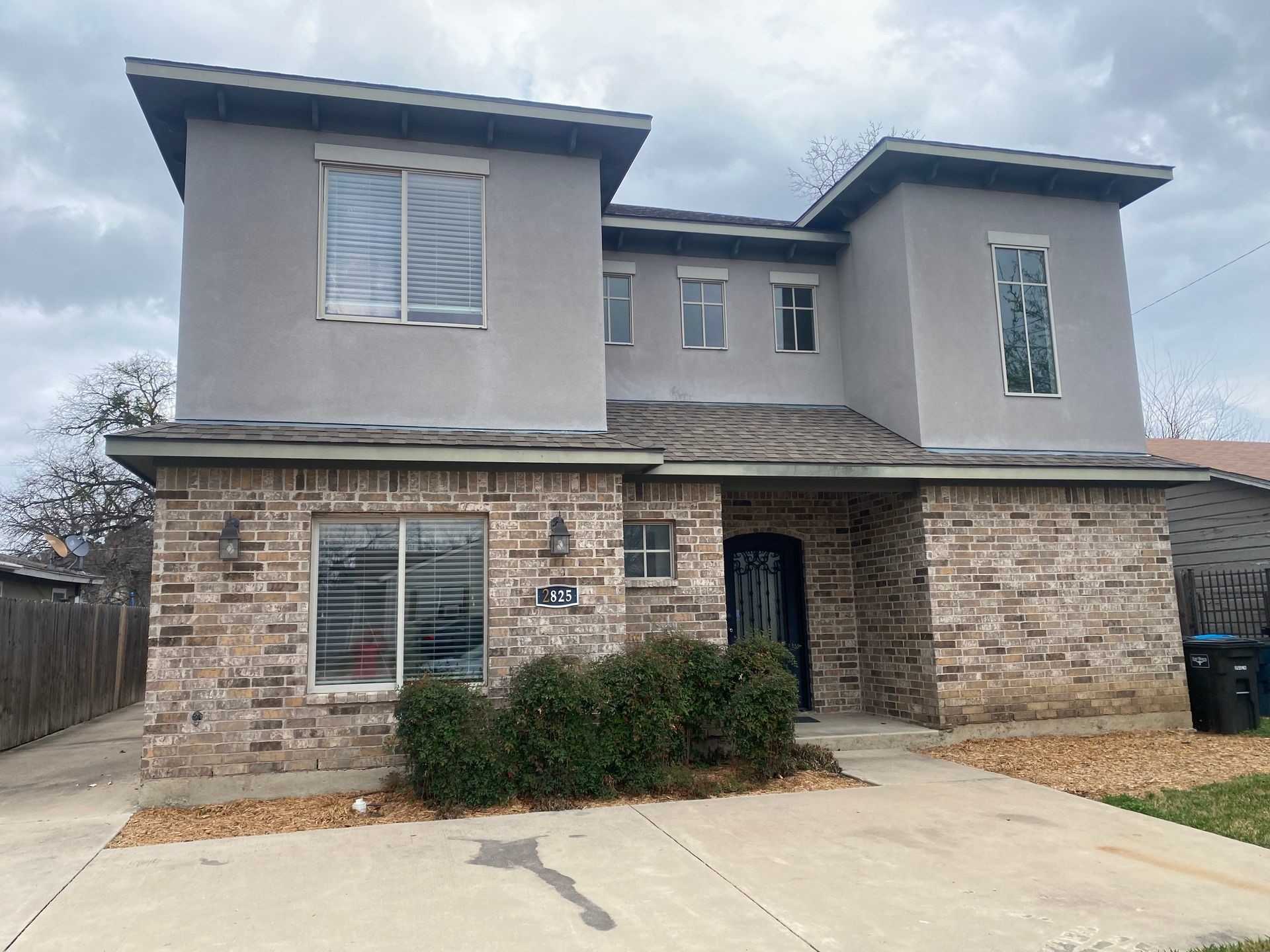 2825 Gordon Avenue Fort Worth TX 76110