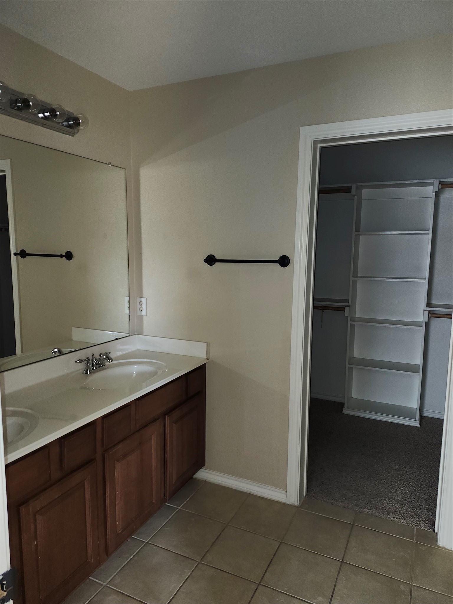 232 Seva Court Irving TX 75061