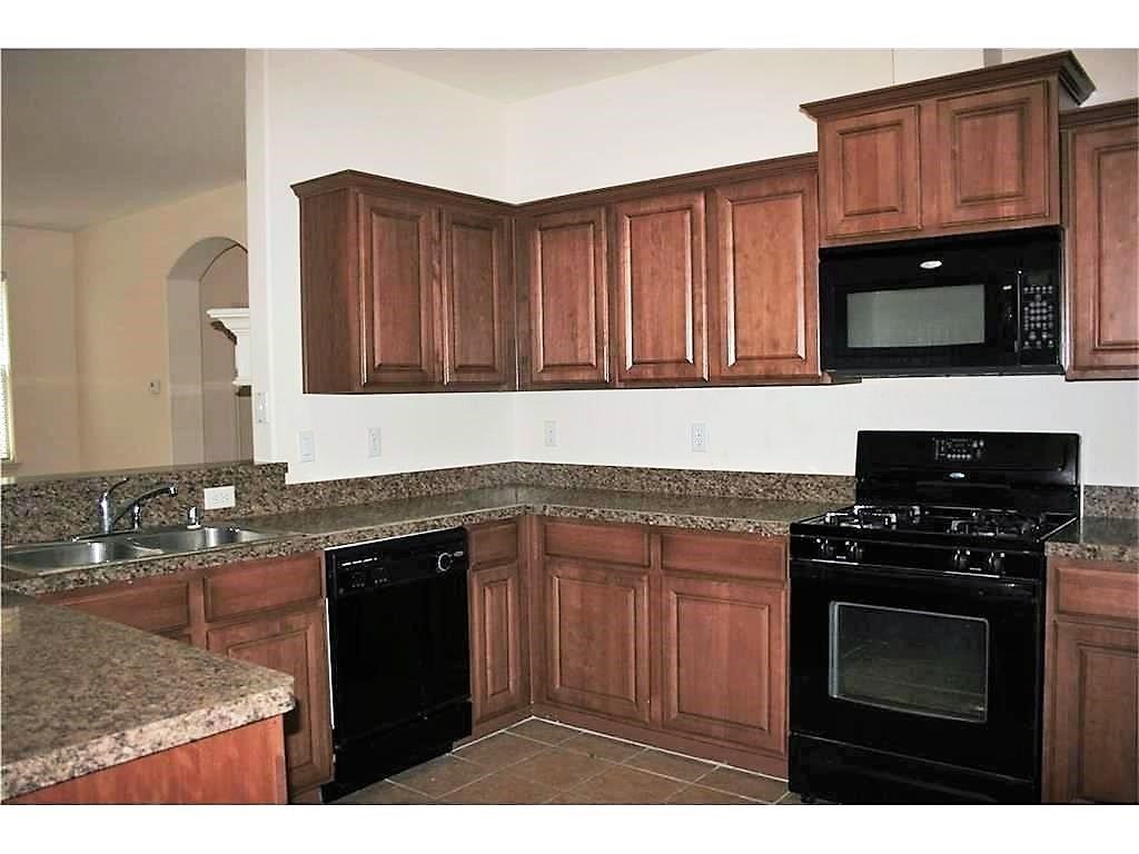 232 Seva Court Irving TX 75061