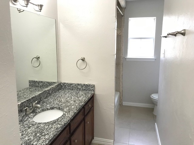 1302 Halifax Street Grand Prairie TX 75050