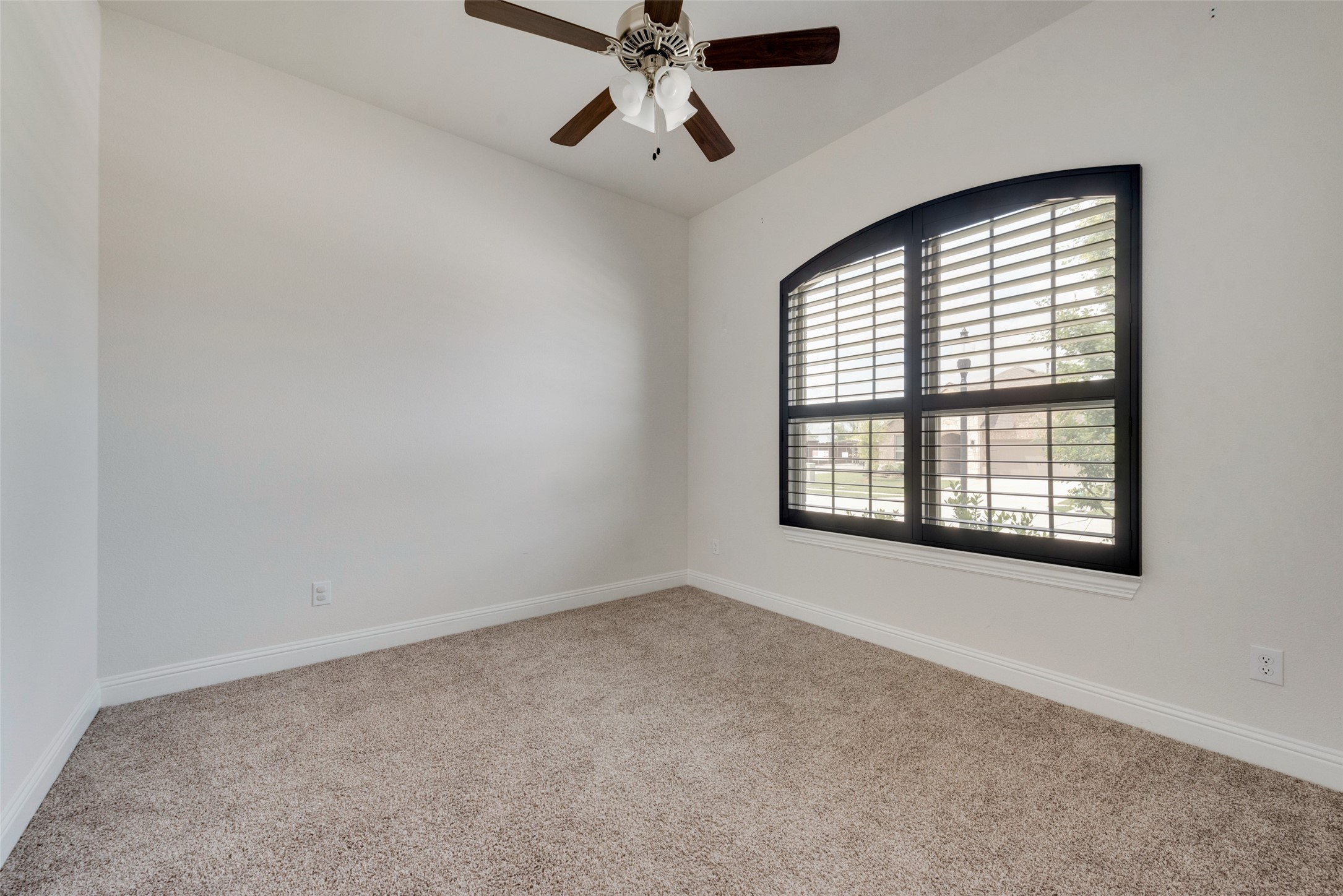 11104 Canyon Mine Drive Aubrey TX 76227