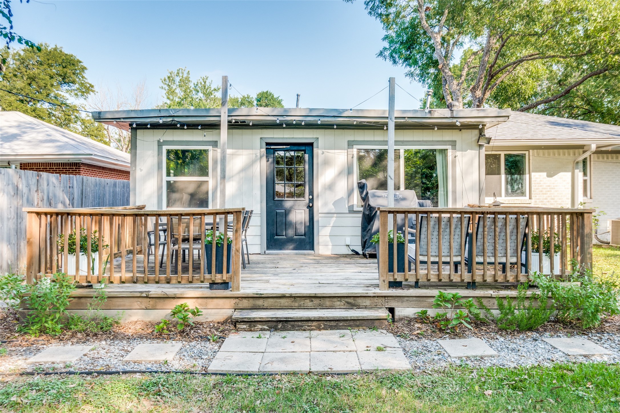 10226 Eastwood Drive Dallas TX 75228