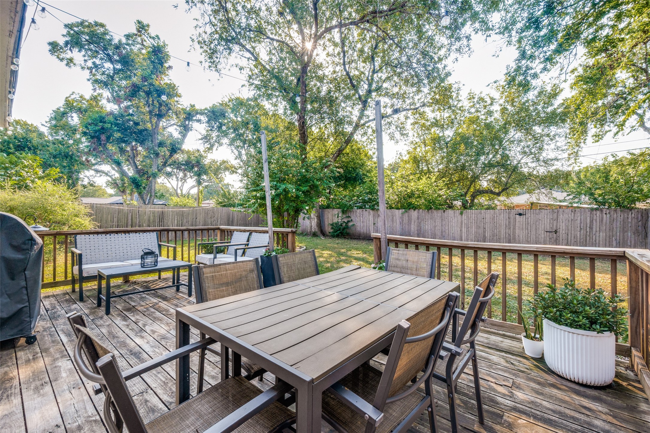 10226 Eastwood Drive Dallas TX 75228