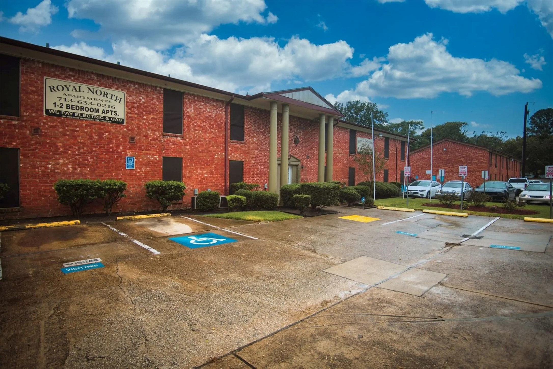 4422 Weaver Road Houston TX 77016