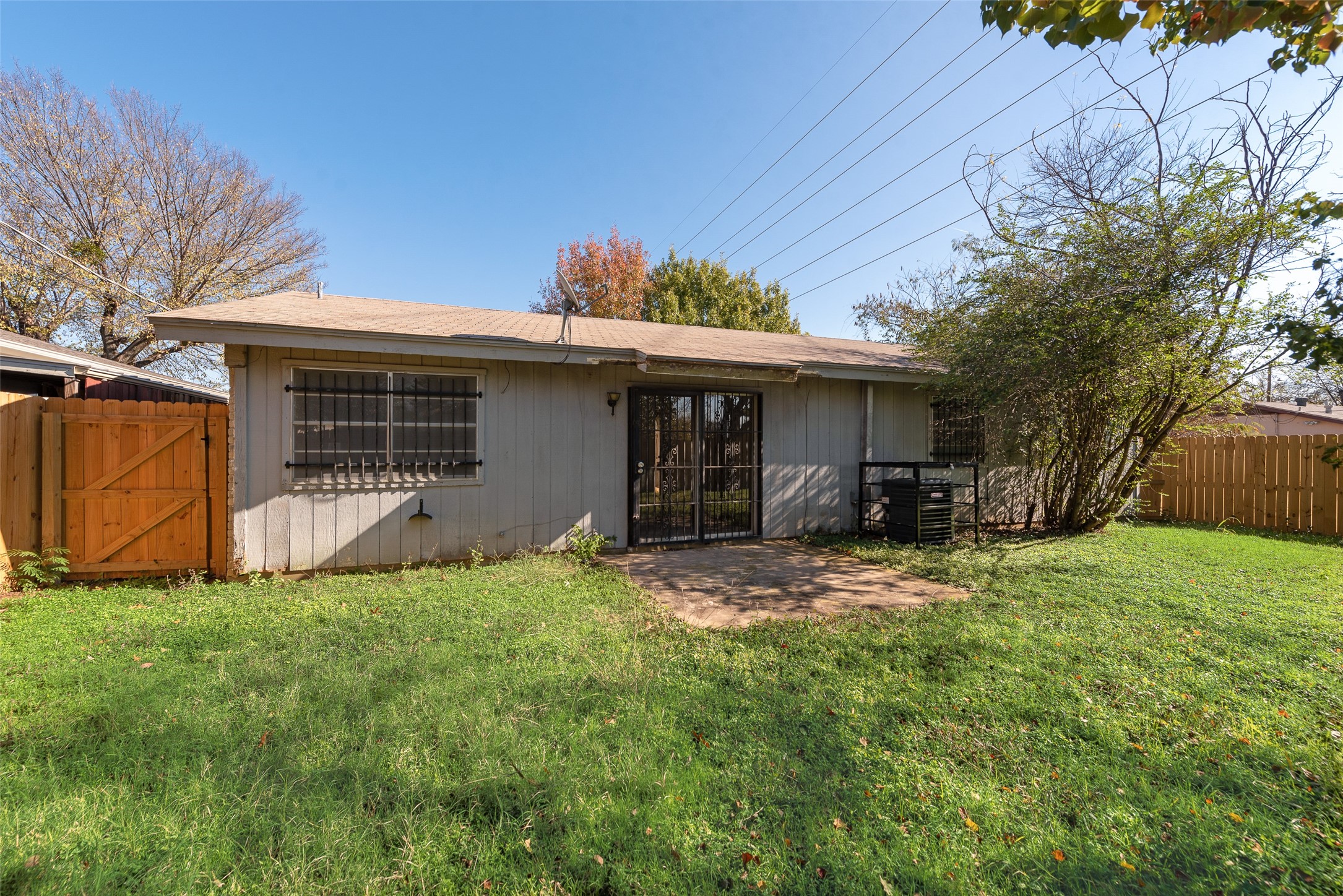 6924 Margaret Drive Forest Hill TX 76140