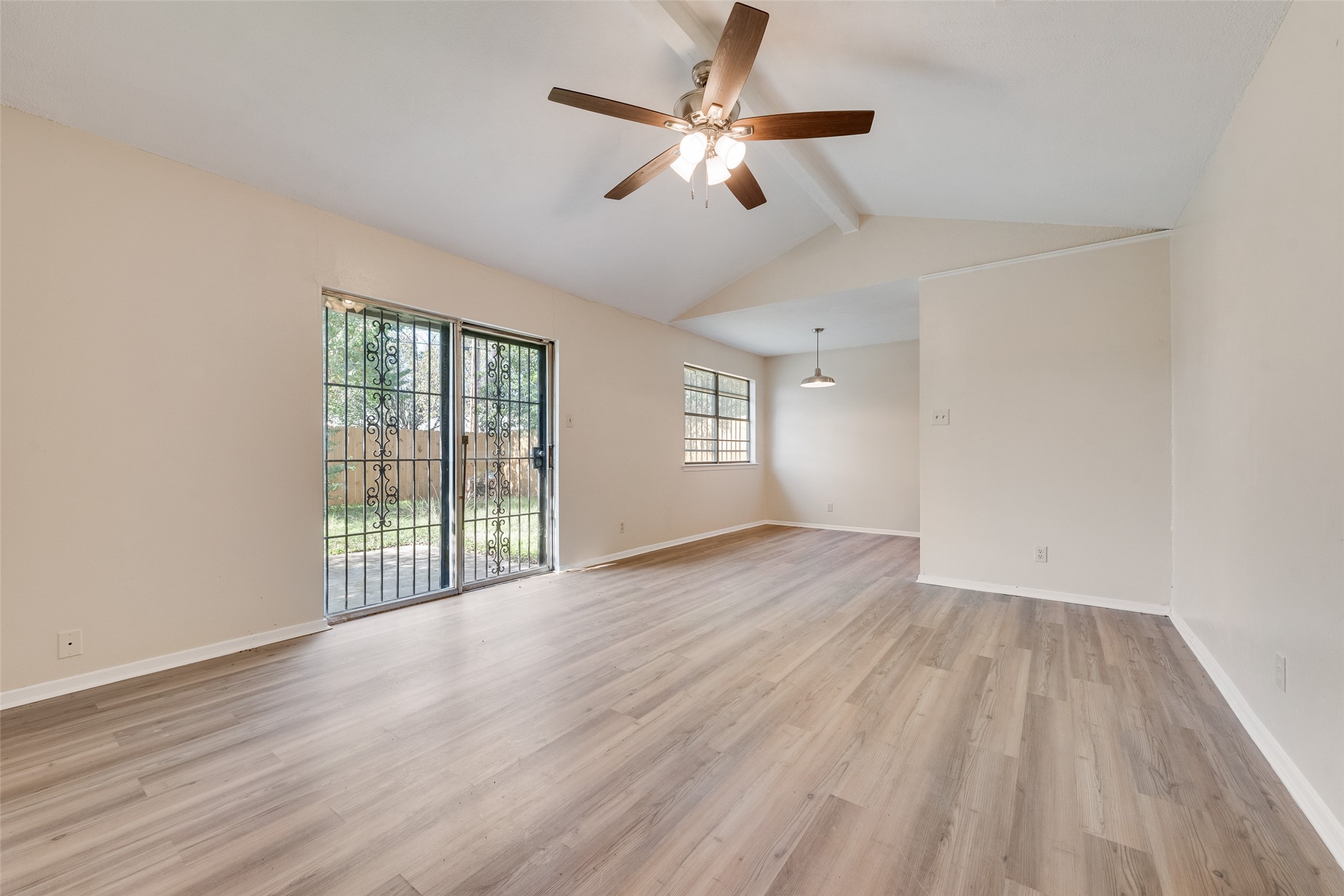 6924 Margaret Drive Forest Hill TX 76140