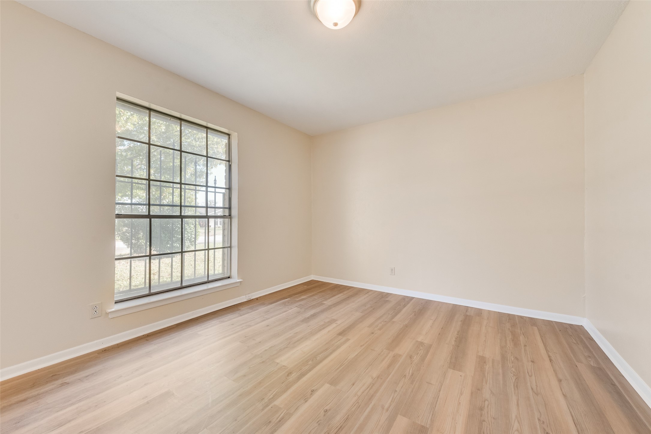 6924 Margaret Drive Forest Hill TX 76140