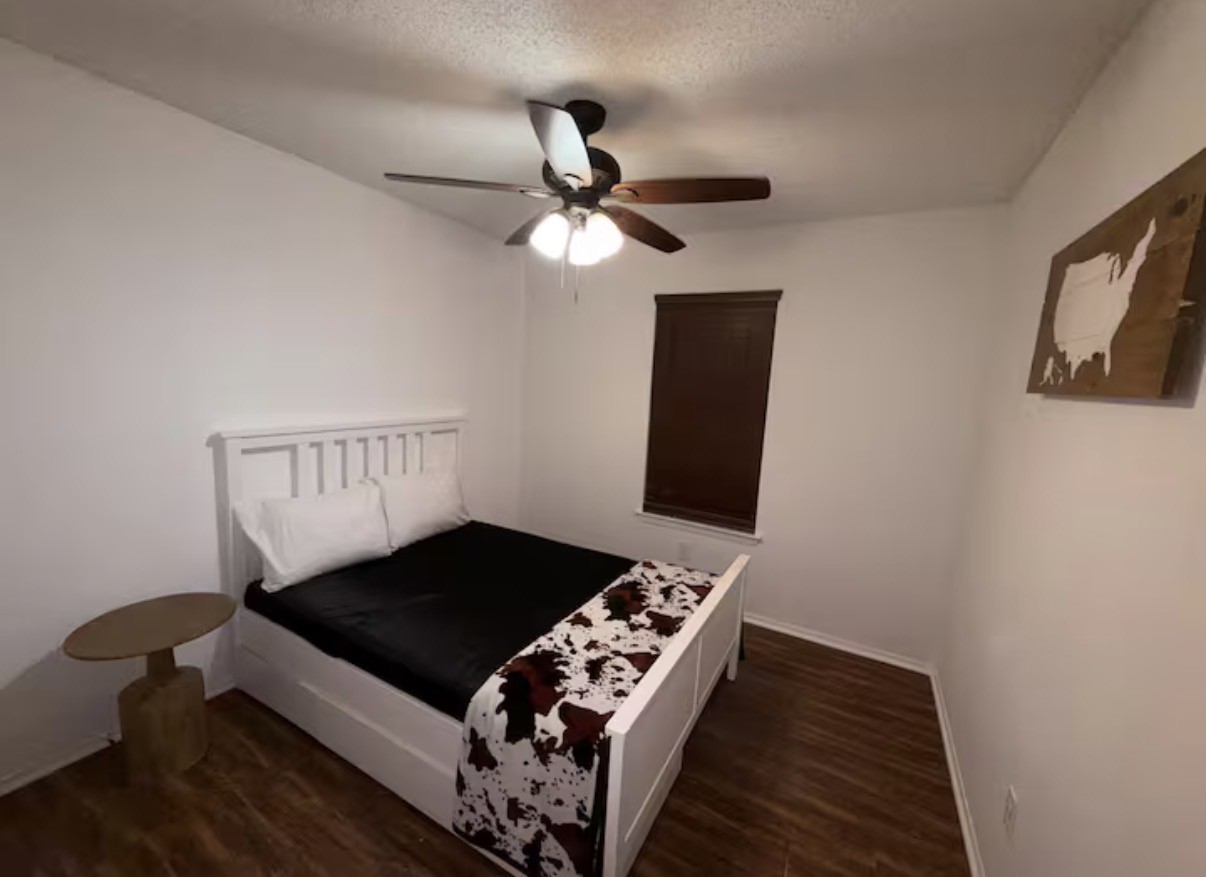 1212 Eagle Lake Drive Azle TX 76020