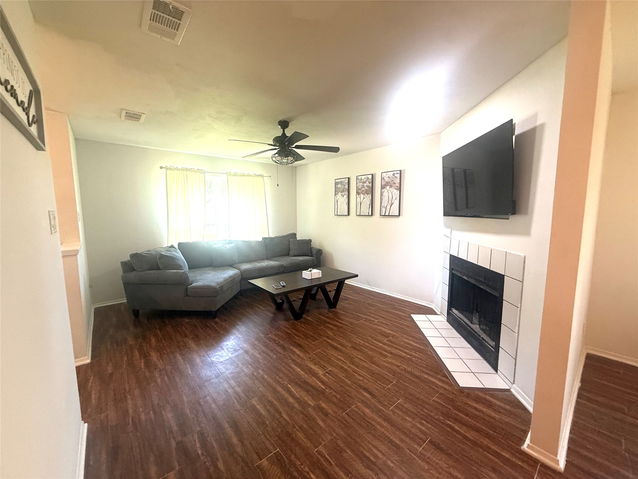 1212 Eagle Lake Drive Azle TX 76020