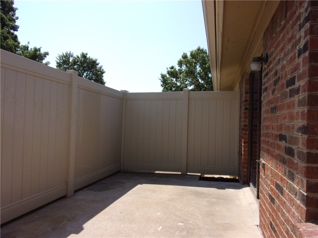 2240 Tarpley Road Carrollton TX 75006