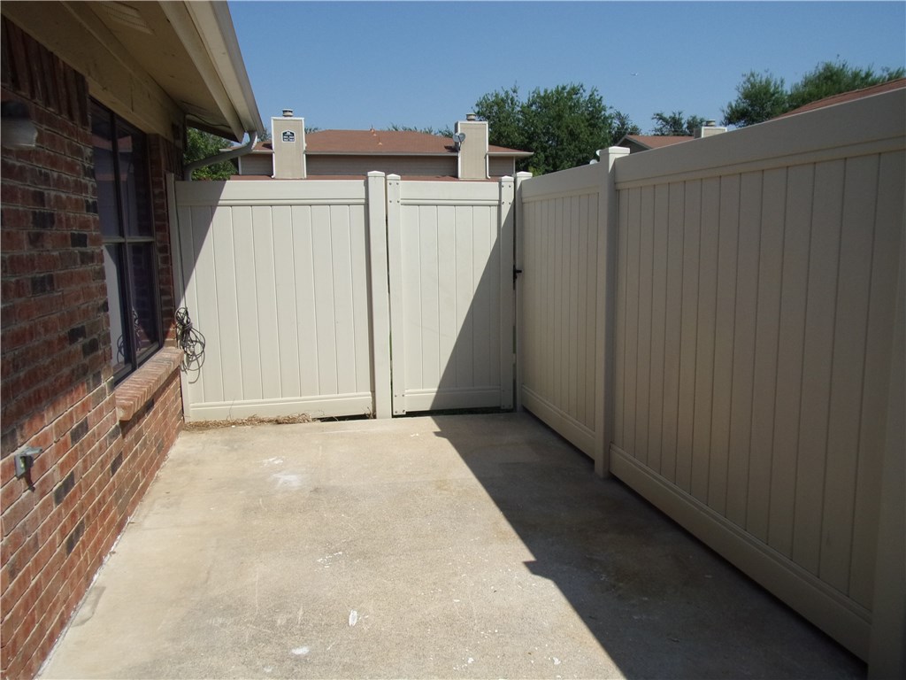 2240 Tarpley Road Carrollton TX 75006