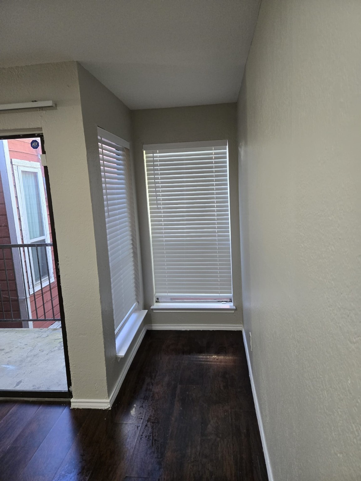 9821 Walnut Street Dallas TX 75243