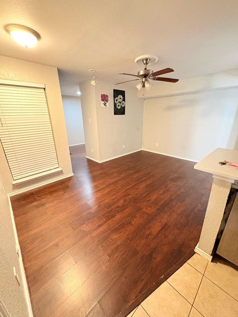 9821 Walnut Street Dallas TX 75243