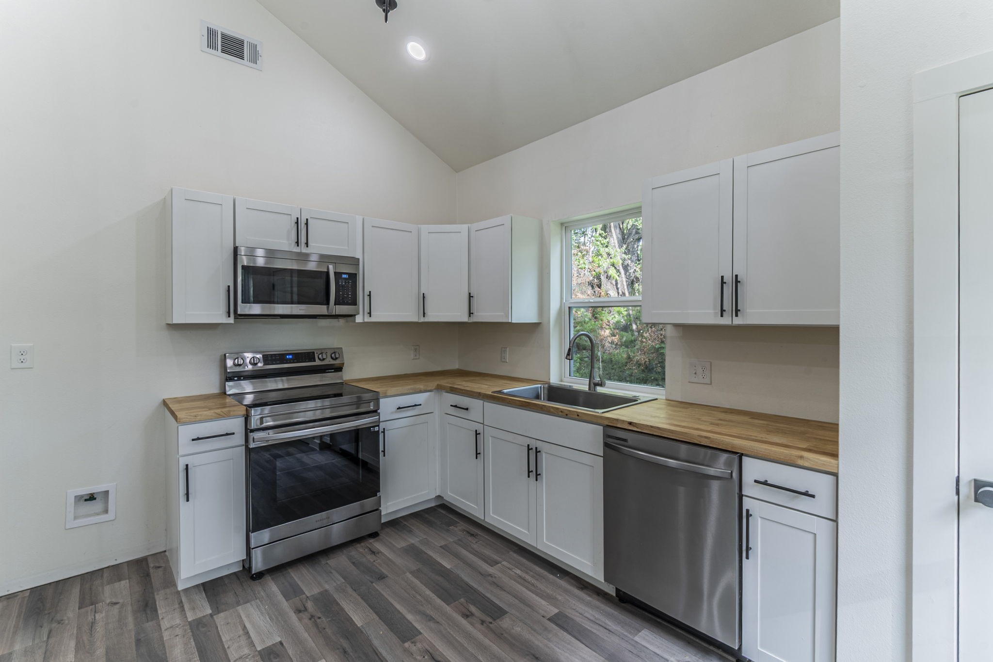 114 Timbercrest Mabank TX 75156
