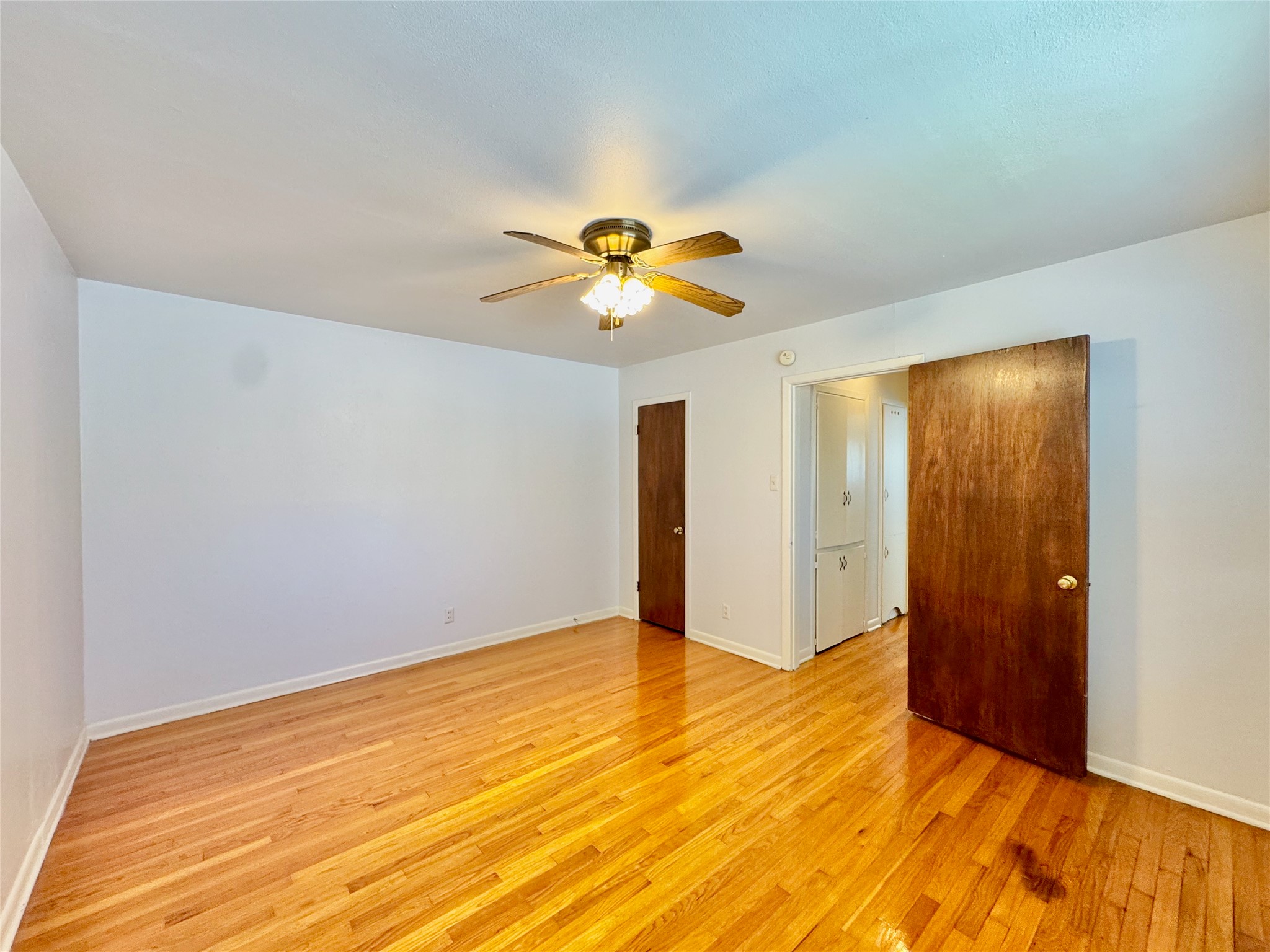 4916 Worth Street Dallas TX 75214