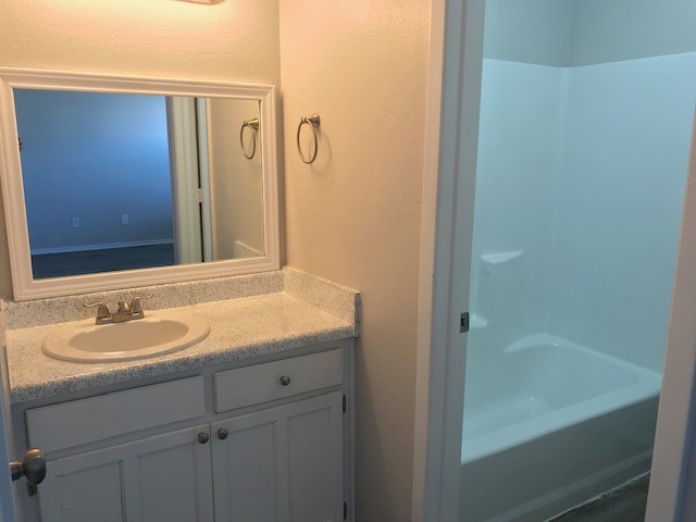 429 Signal Hill Court N Fort Worth TX 76112