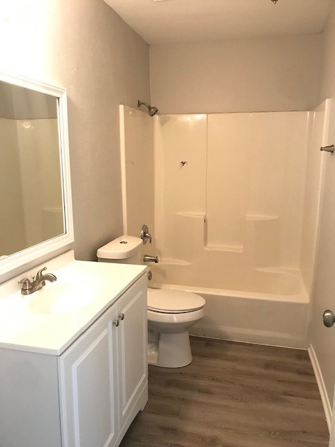 429 Signal Hill Court N Fort Worth TX 76112
