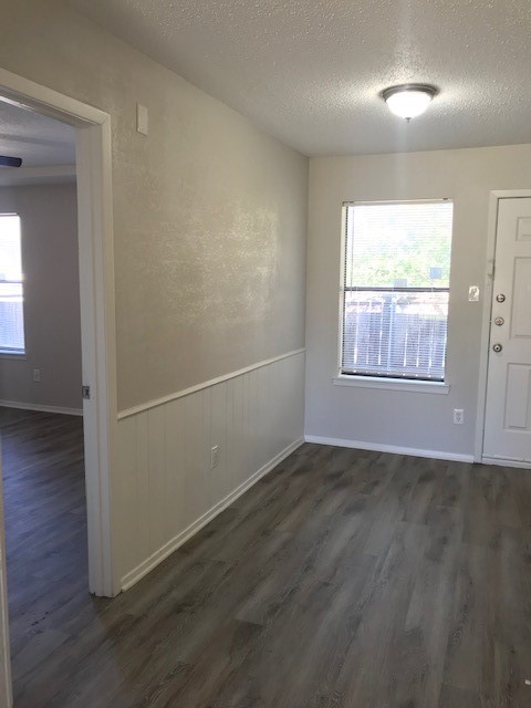 429 Signal Hill Court N Fort Worth TX 76112